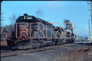 Red_Box_4_FRC_-_Westwood_Apr_1977_IMG00010_thumbnail.jpg