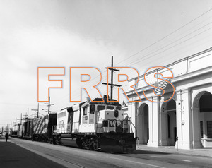 WP_BC_Train_OaklandCA-01_Henry_Brueckman_thumbnail.jpg
