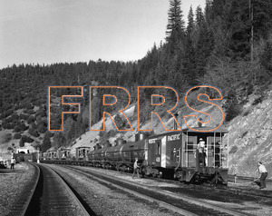 Speno_Rail_Grinding_Train-10_Paul_Gordenev_thumbnail.jpg
