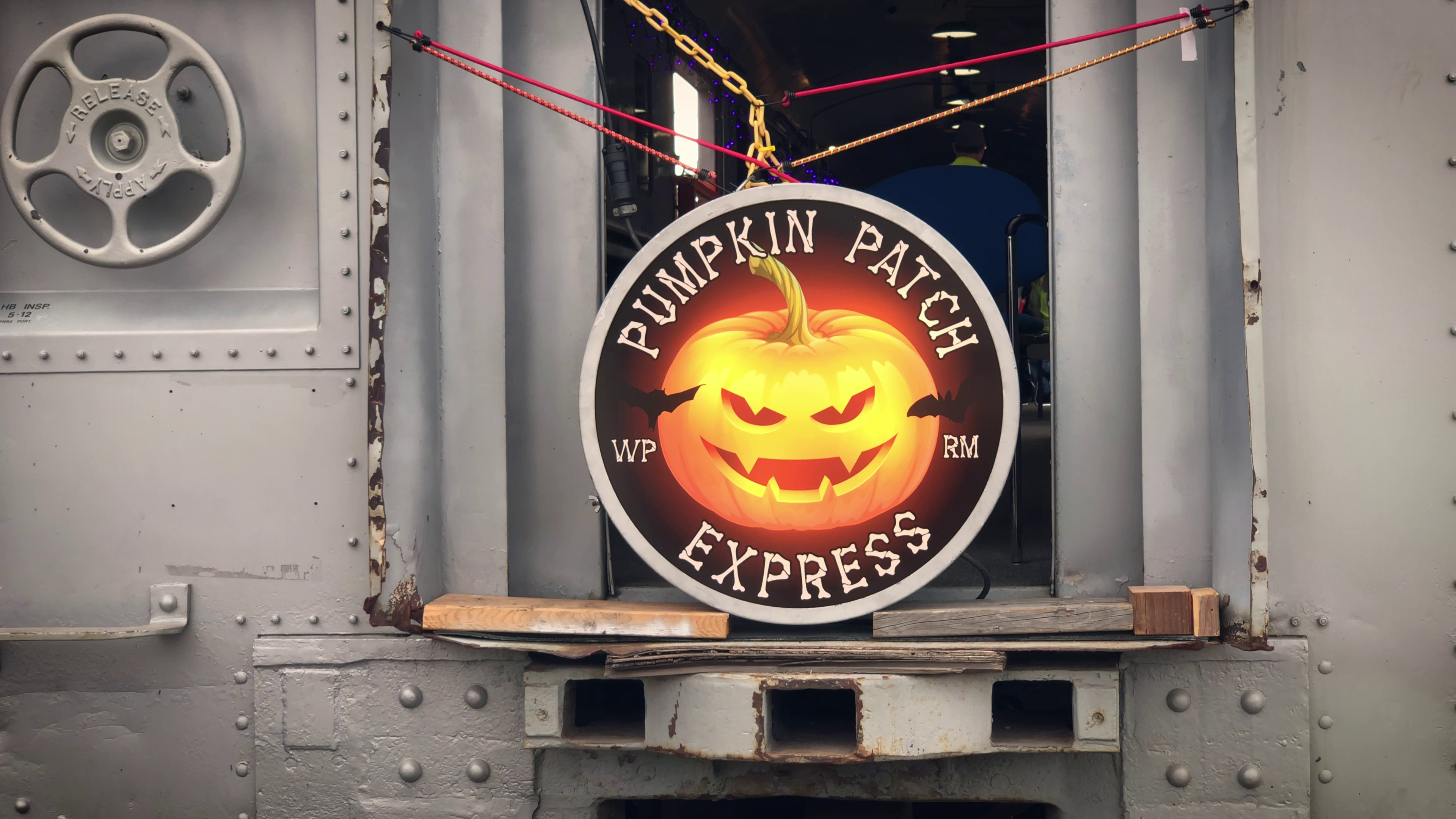 /news_items/pumpkin_trains_2024/2024_Pumpkin_Express_herald.jpg